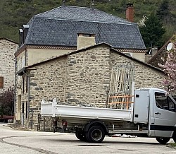 Façadier ravalement jointoiement de pierre à Issoire (63)